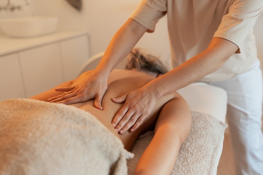 Full Body Massage 60 min € 75